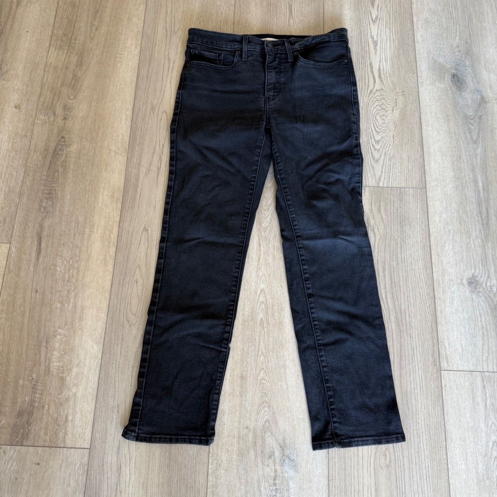 Levis 314 Shaping Straight Jeans Black Stretch Minimalist Women's W30 L30 EUC